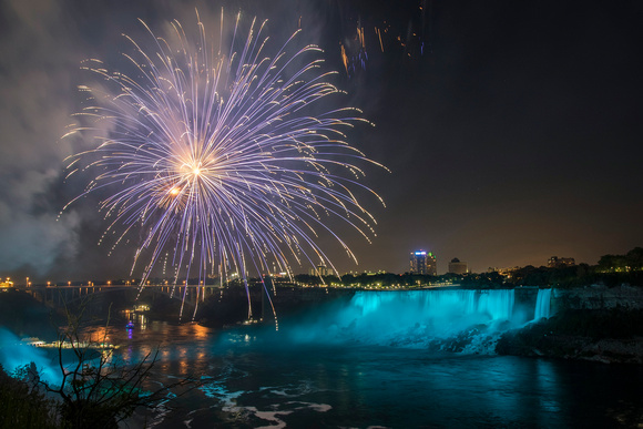 #1091 - Fireworks over Niagara 5